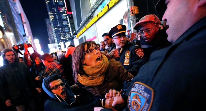 La police de New York attaquée en justice par des journalistes